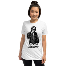 Afbeelding in Gallery-weergave laden, Fly Legend  T-Shirt