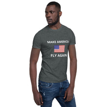 Carica l&#39;immagine nel visualizzatore di Gallery, Fly America Short-Sleeve Unisex T-Shirt